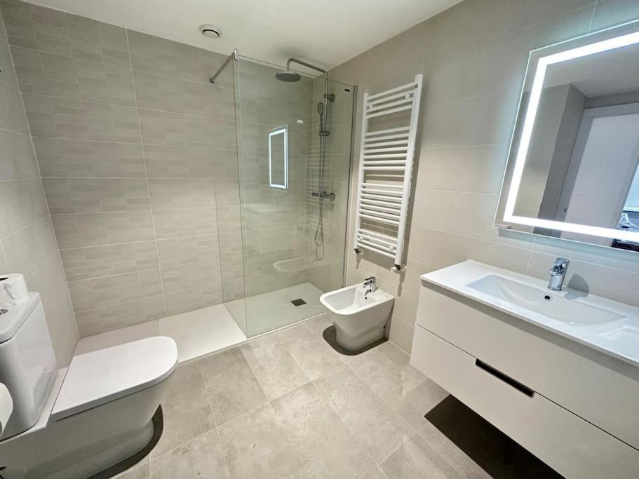 New Port, Free Parking Ybh 5A Apartment Виго Екстериор снимка